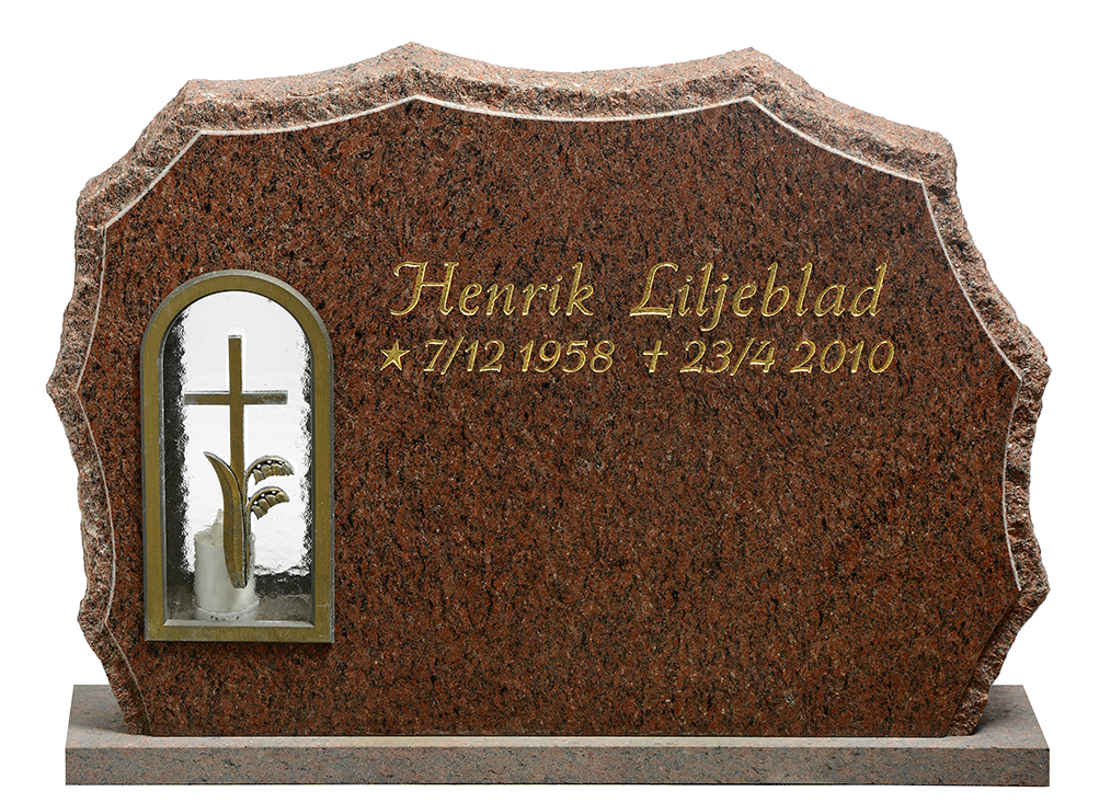 Låg bred gravsten GK1082